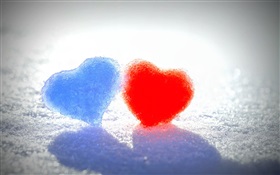 Синие и красные любовь сердца в снегу HD обои