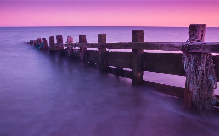 Забор, море, закат обои,s изображение