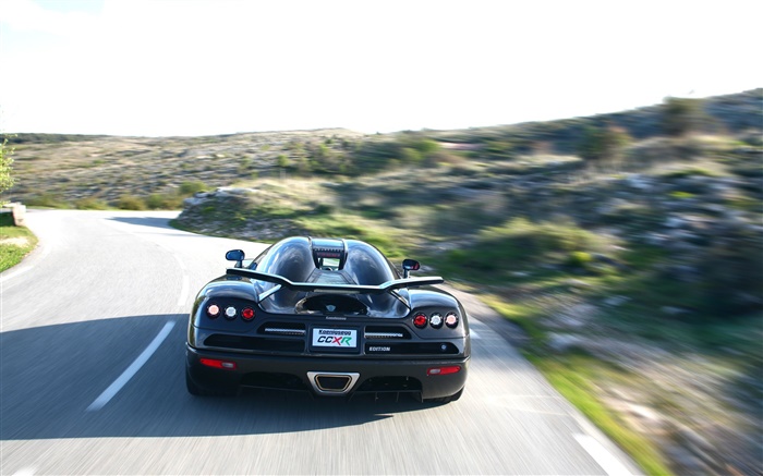 Koenigsegg вид сзади Черный автомобиль обои,s изображение