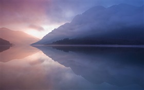 Озеро, горы, туман, вода отражение HD обои