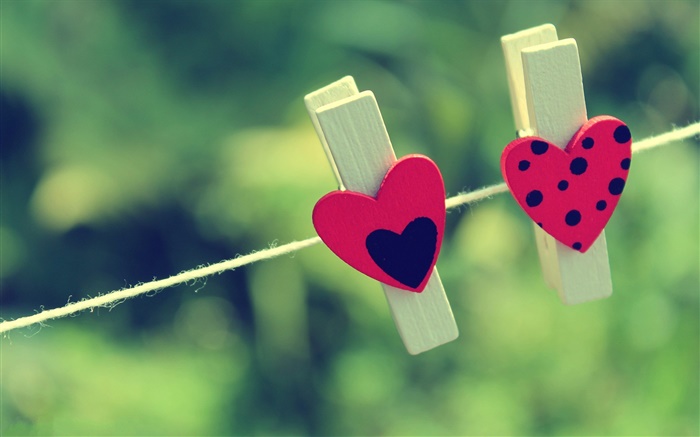 Любовь в форме сердца с прищепками обои,s изображение