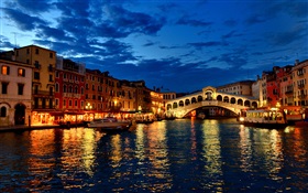 Венеция, ночь, река, дома, огни, мост HD обои