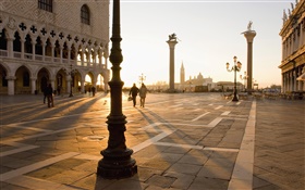 Венеция, квадраты, пешеход, солнце HD обои