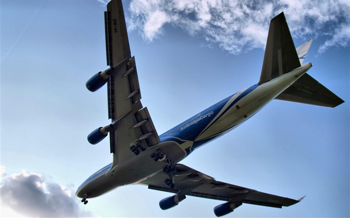 Боинг 747 летать, вид снизу обои,s изображение
