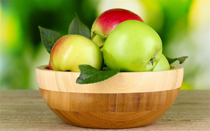Свежие фрукты, зеленые и красные яблоки обои,s изображение