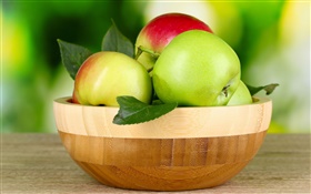 Свежие фрукты, зеленые и красные яблоки HD обои