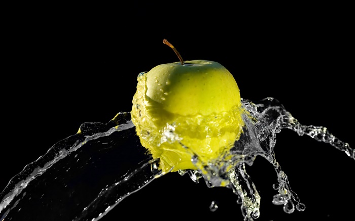 Зеленое яблоко полет, всплеск воды обои,s изображение
