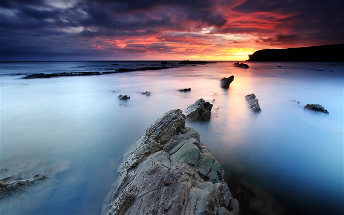 Восход, Collywell Бэй, море, красное небо, Нортумберленд, Англия, Великобритания обои,s изображение