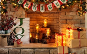 С Новым годом, Рождеством, камин, свечи, подарочные коробки