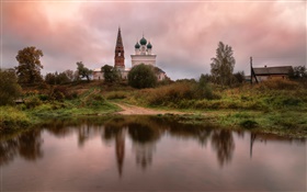Россия, храм, село, пруд, трава, деревья, облака HD обои