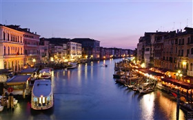 Ночь, Венеция, Италия, канал, лодки, дома, фонари HD обои