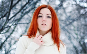 Красивая девушка, красные волосы, зима, снег HD обои