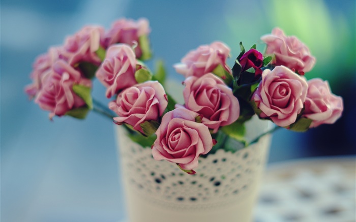Розовые цветы, розовые, ваза, размытие фона обои,s изображение