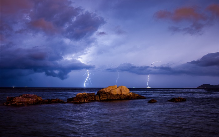 Море, молнии, шторм, камни, ночь, облака обои,s изображение