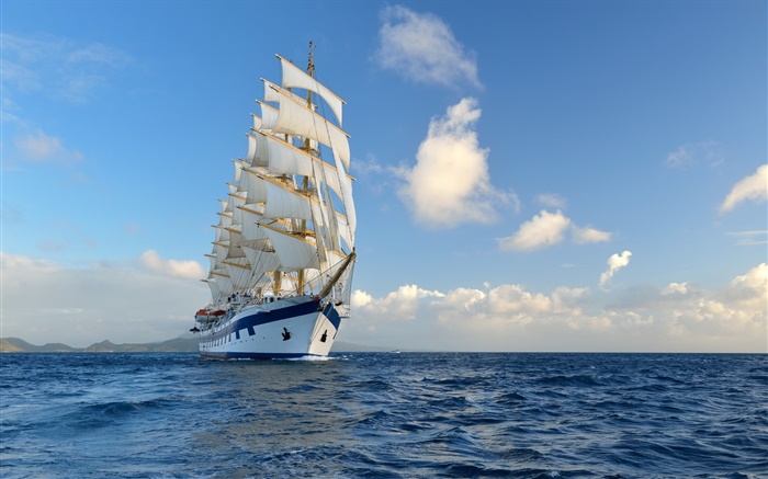 Парусник, лодка, синее море, небо, облака обои,s изображение