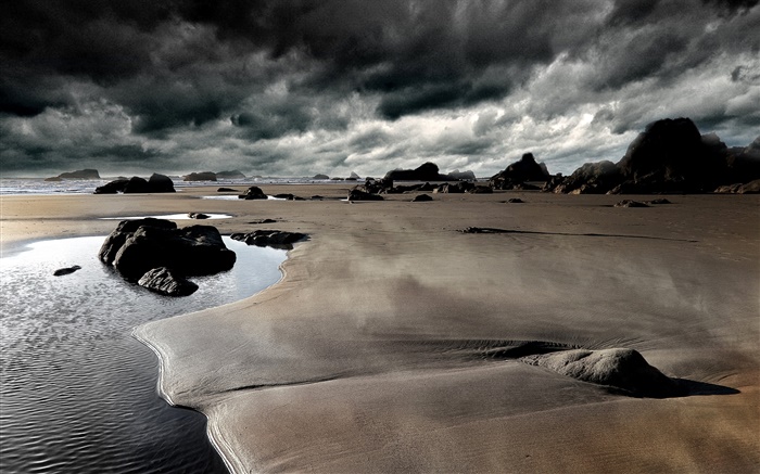Пляж, камни, берег, море, облачное небо обои,s изображение