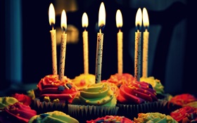 Кексы, свечи, С Днем Рождения HD обои