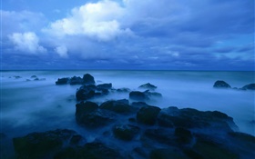 Dusk, море, берег, скалы, облака, синий стиль