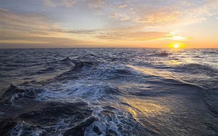 Золотой восход солнца, облака, море, Атлантический океан, Фолклендские острова обои,s изображение