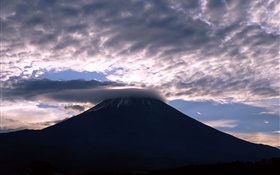 Япония, гора Фудзи, облака, закат HD обои