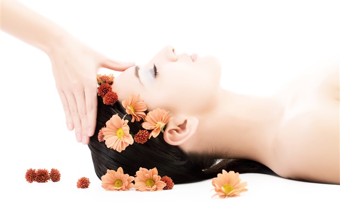 SPA крупным планом, девушка, цветы, волосы, массаж обои,s изображение
