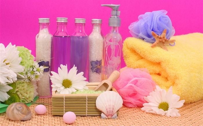 SPA натюрморт, хризантема, бутылки, шарик для ванны, полотенце обои,s изображение