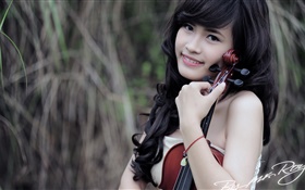 Улыбка азиатская девушка, музыка, скрипка HD обои