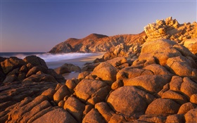 Камни, пляж, море, побережье, закат HD обои
