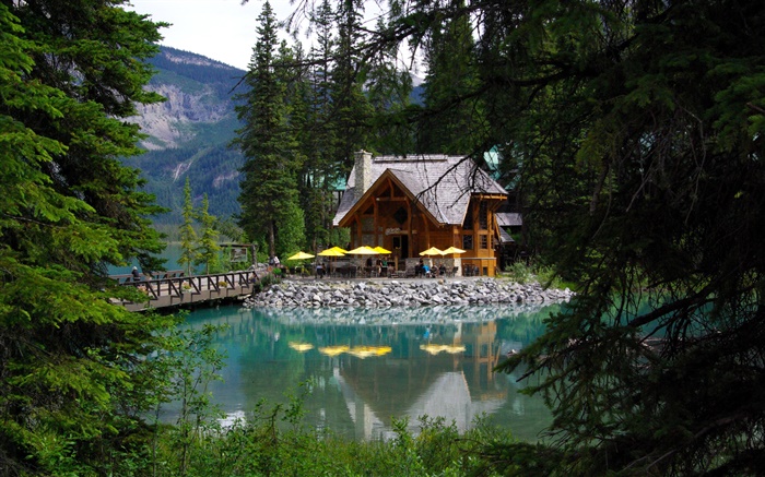 Канада, Изумрудное озеро, Национальный парк Йохо, лес, озеро, дом обои,s изображение
