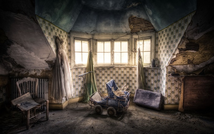 Комната, окна, детская коляска, старый дом обои,s изображение