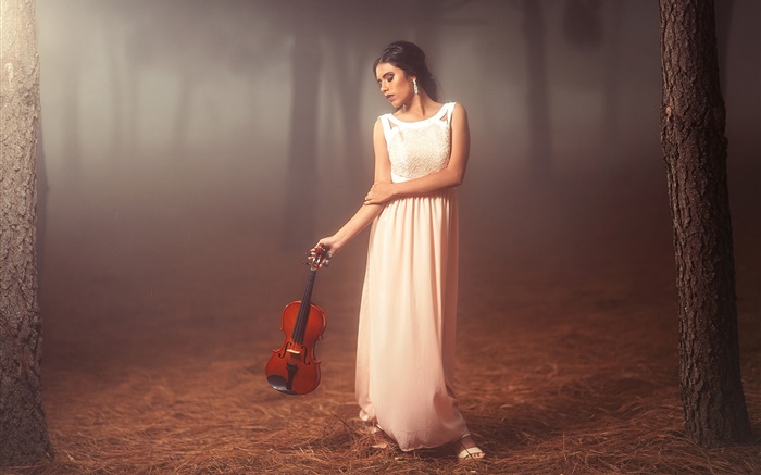 Белое платье девушки в лесу, скрипка, настроение обои,s изображение