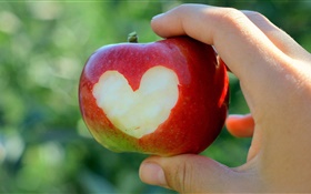 Красное яблоко, любовь сердца, рука HD обои