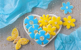 Печенье, цветы, бабочки, любовь сердца, бусы