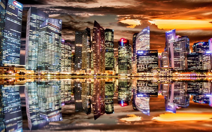 Красивый город ночью, небоскребы, огни, отражение воды обои,s изображение