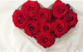 Любовь сердца, букет красных роз HD обои
