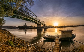 Мост, река, лодка, закат HD обои
